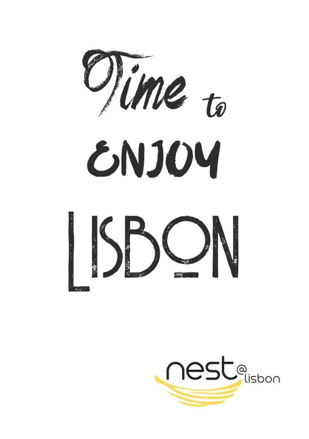 Stroll To Coffee Shops Near A Renovated Hillside Apartment In Graca Lisbon Luaran gambar